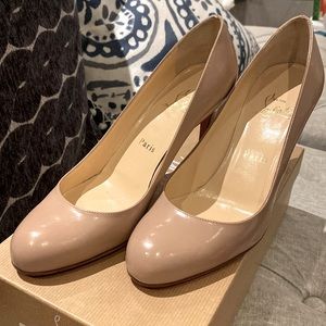 Christian louboutin simple pumps size 37.5
